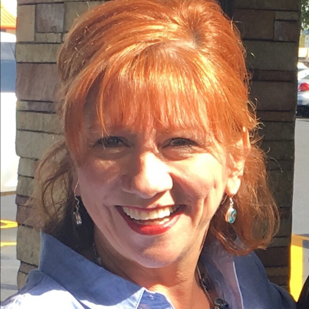 Meet your Posher, Azanette